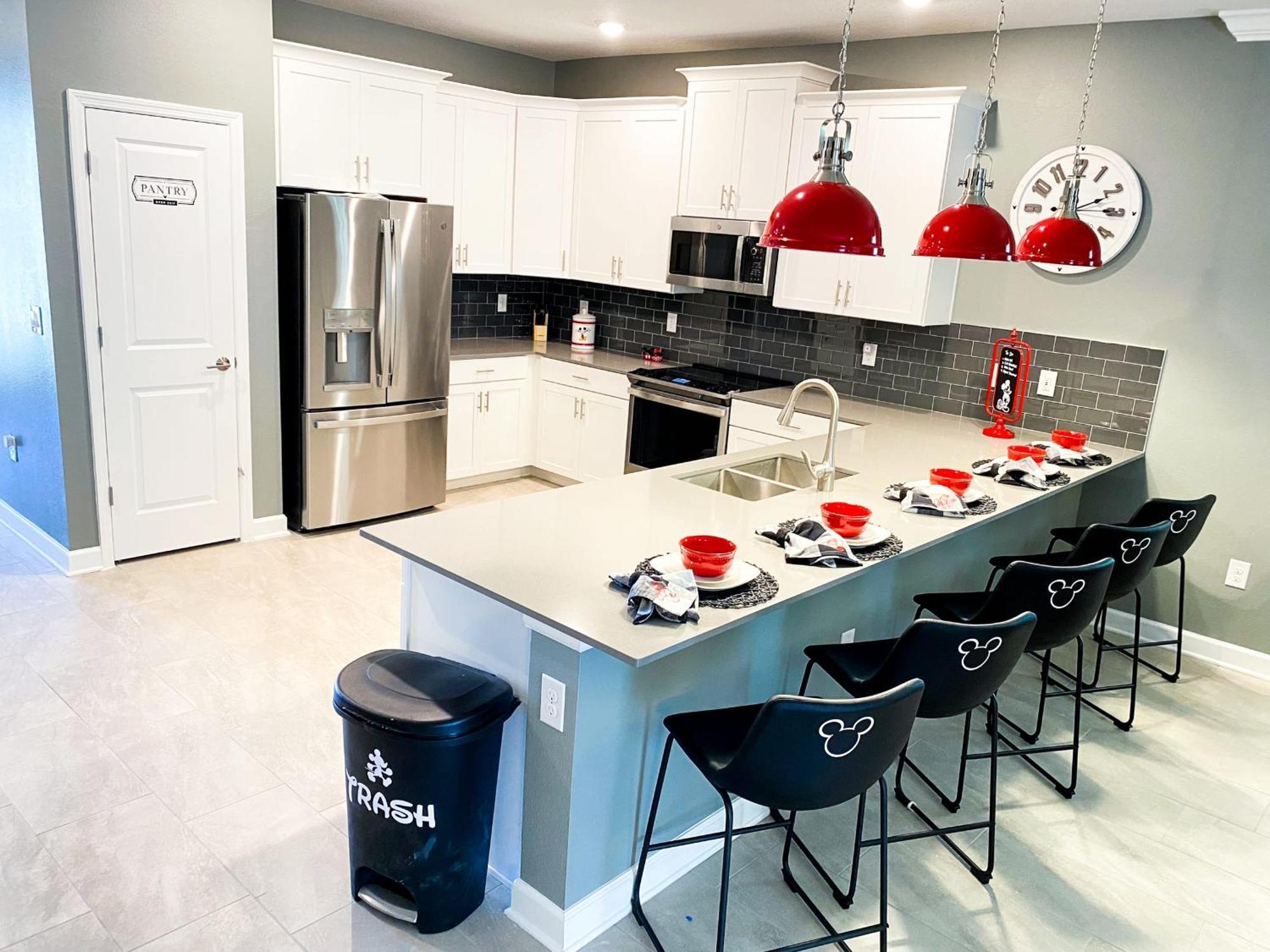 Magical Family Vacation Home Near Disney World At Storey Lake, Star Wars Gameroom, Pool, Theater, Mickey Slide, Sleeps Up To 28 키시미 외부 사진