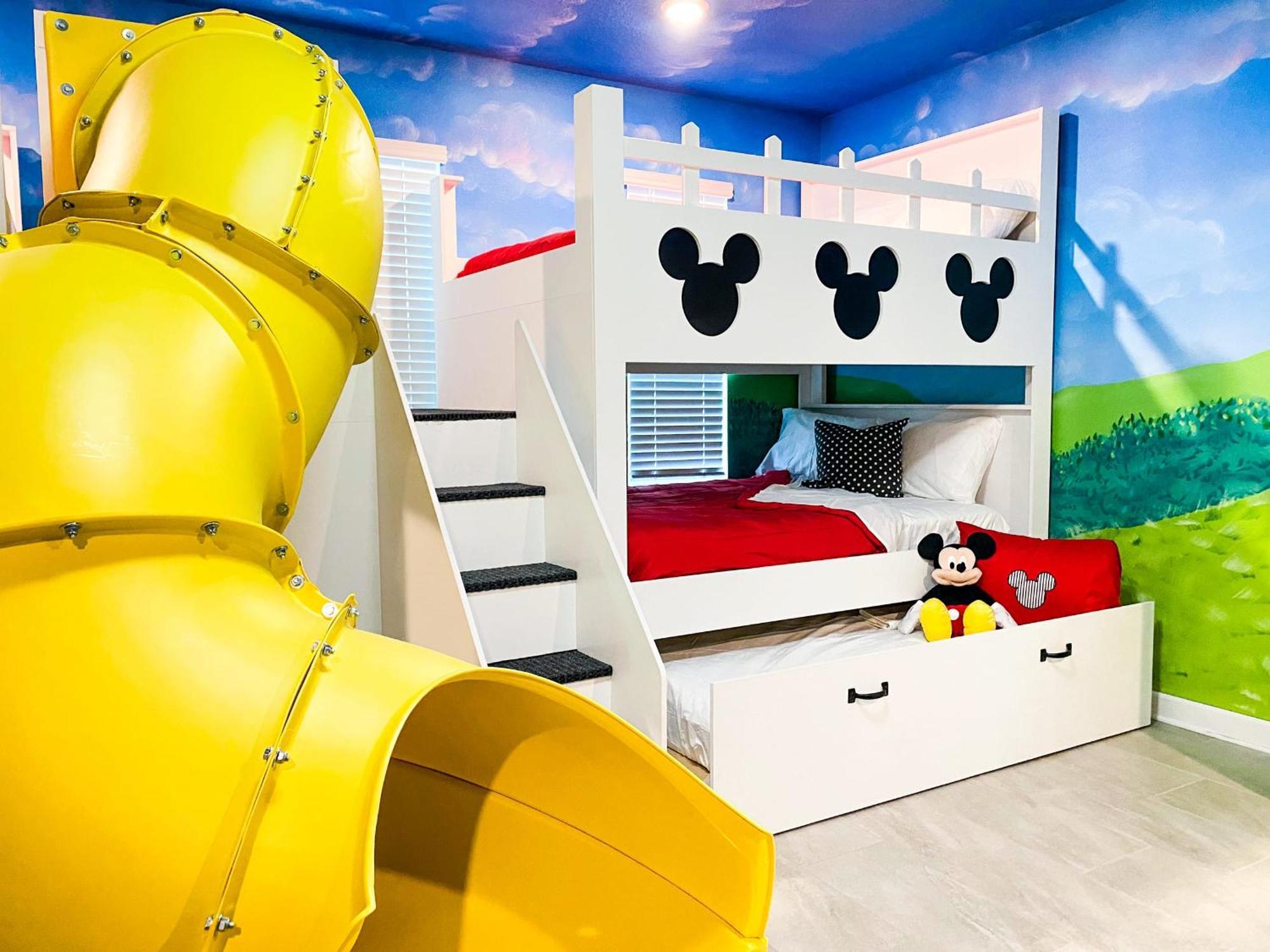 Magical Family Vacation Home Near Disney World At Storey Lake, Star Wars Gameroom, Pool, Theater, Mickey Slide, Sleeps Up To 28 키시미 외부 사진
